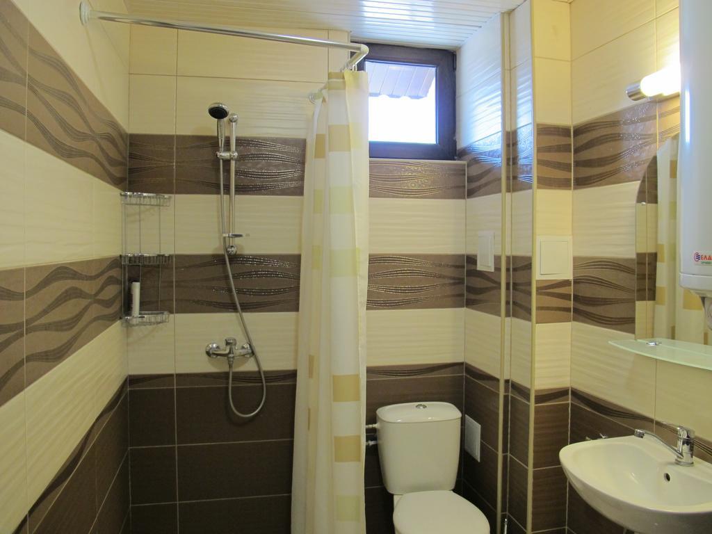 Guest House & Bistro Lefterova Котел Екстериор снимка